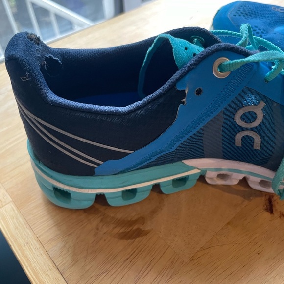 On Running Womens Cloudflow Malibu/Curacao Running Shoe size 8.5 - Picture 12 of 16